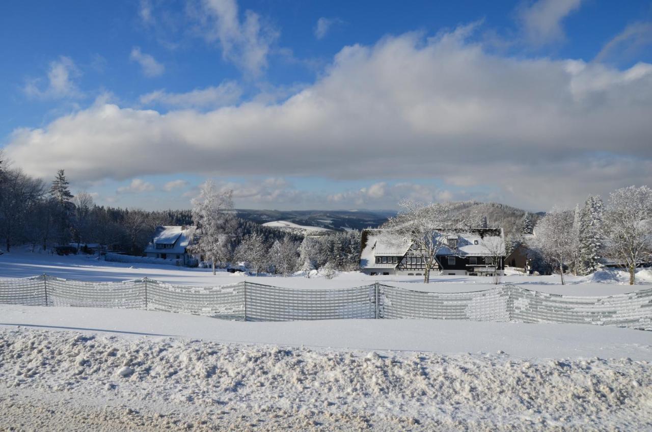 Berggasthof Zur Glocke Winterberg Exterior foto